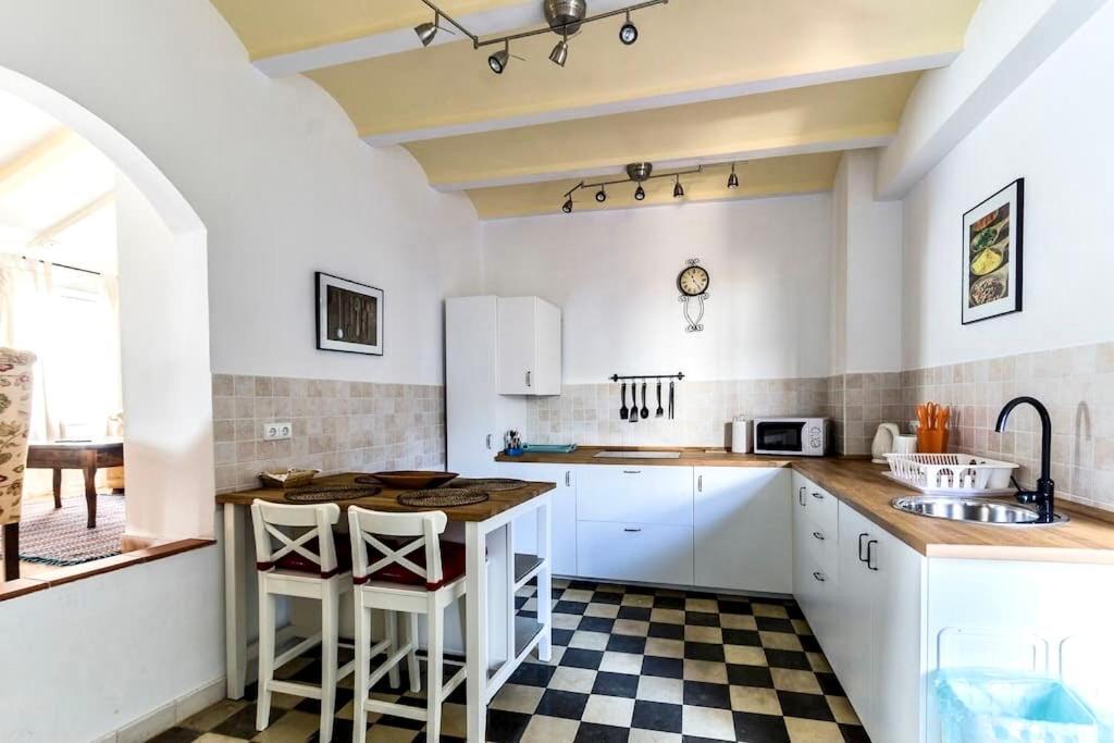 Casa Seven Jerez Appartement Jerez de la Frontera Buitenkant foto